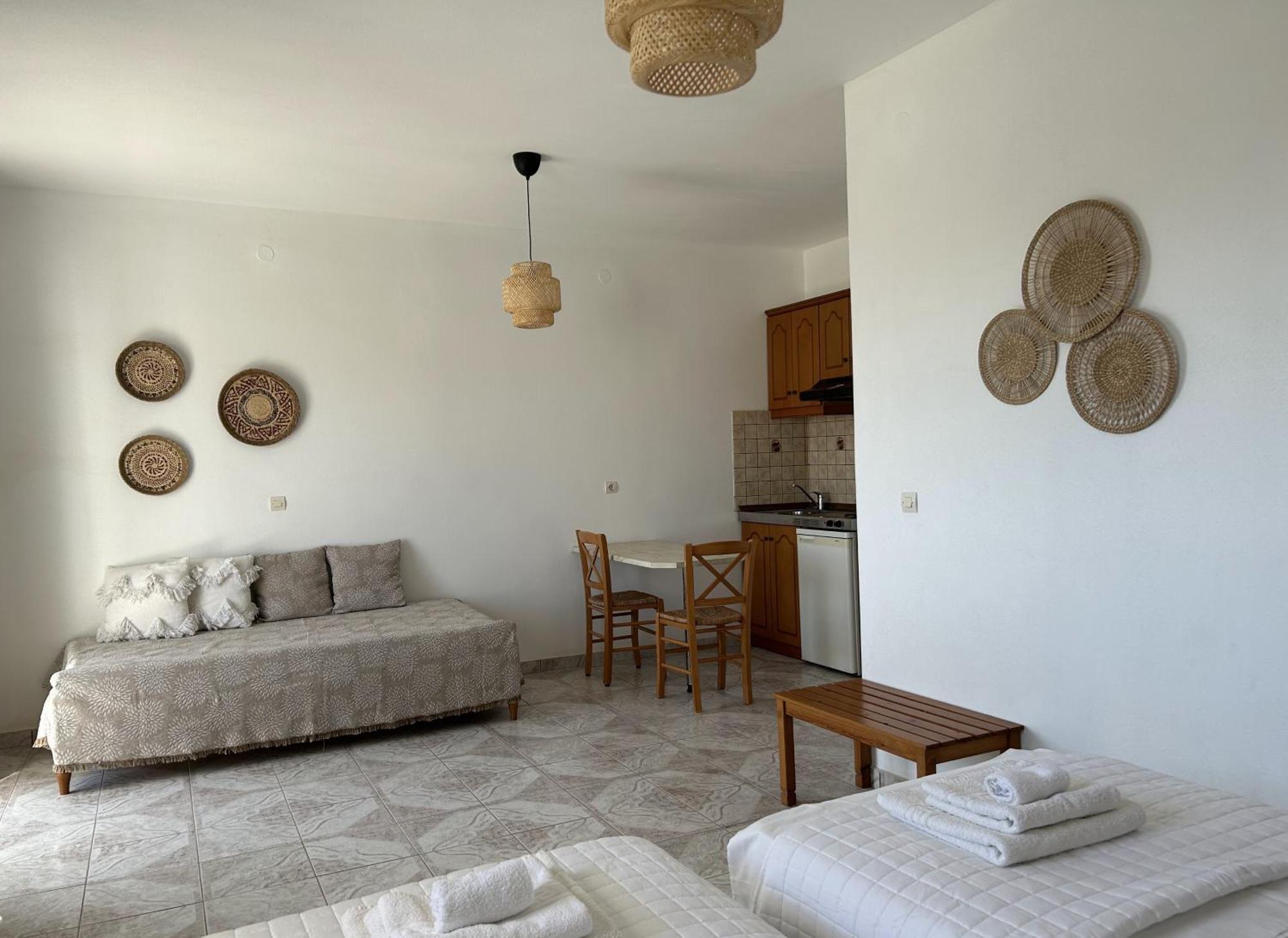 Studios Fokia Beach Amoopí Kültér fotó